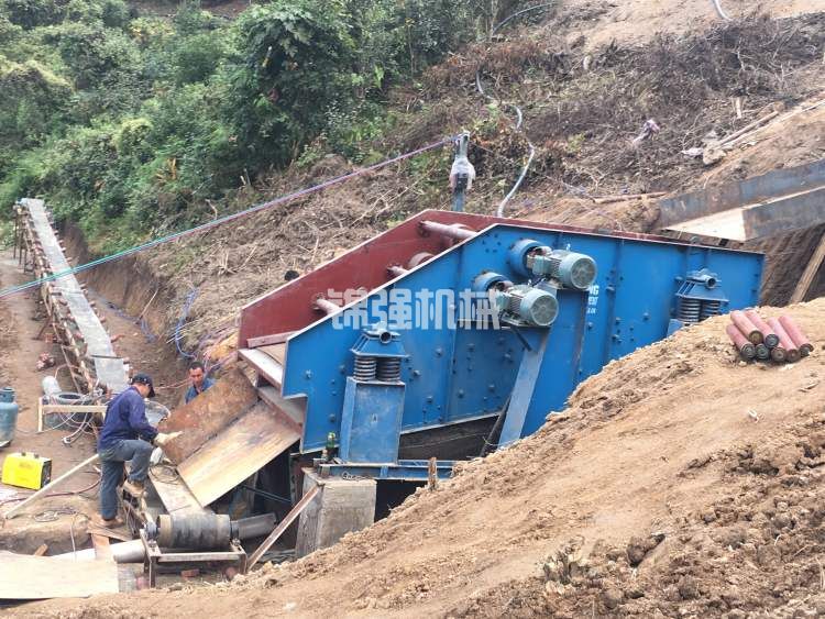 直线筛(图3) 直线筛(图3)